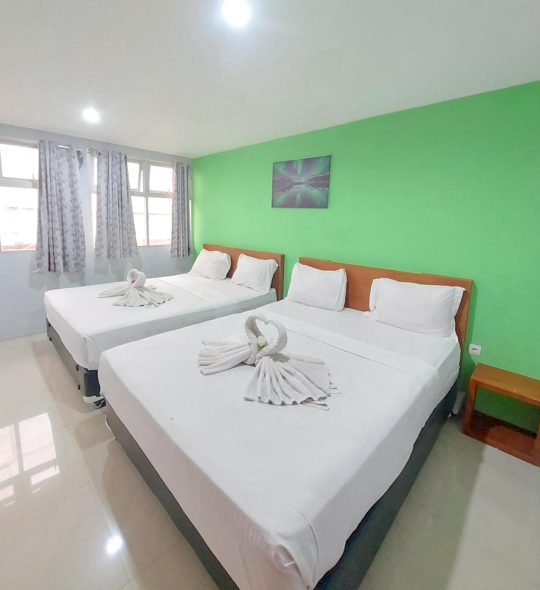 The Aurora By Makati Hotel Lembang Exterior foto